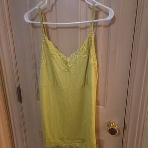 Womens Plus Sz Lane Bryant 14/16 Femine Lacey Tank Top Y2K Yellow/greenish
